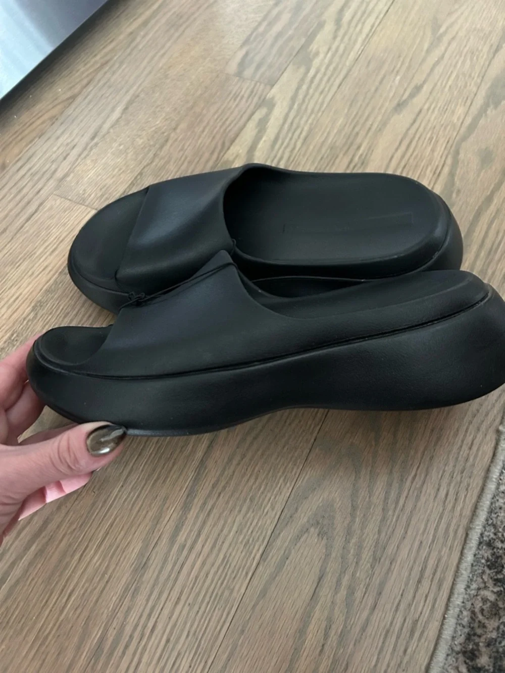 Zara Black Chunky Platform Slide Sandals - Picture 3 of 9